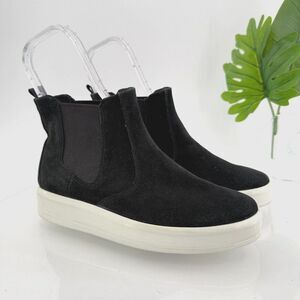 Ecco Womens Soft Classic Chelsea Boots Sneakers Black Suede 38 EU / 7-7.5 US